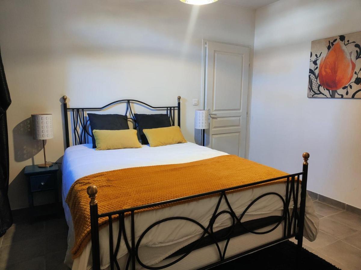 L'Empire D'Essences Appartement Valréas 外观 照片