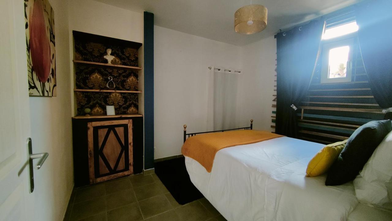 L'Empire D'Essences Appartement Valréas 外观 照片